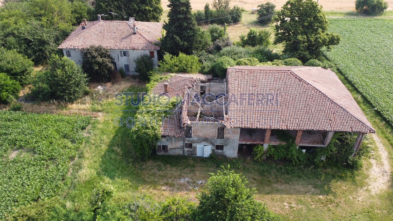 OZZANO dell'Emilia (Ad.ze Montenegro - Chiesa San Cristoforo)